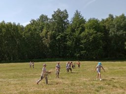 b_1024_768_0_00_images_2022_2023_1-3_AkademiaMalych_rajd_352347407_793194572317368_8961211373842179113_n